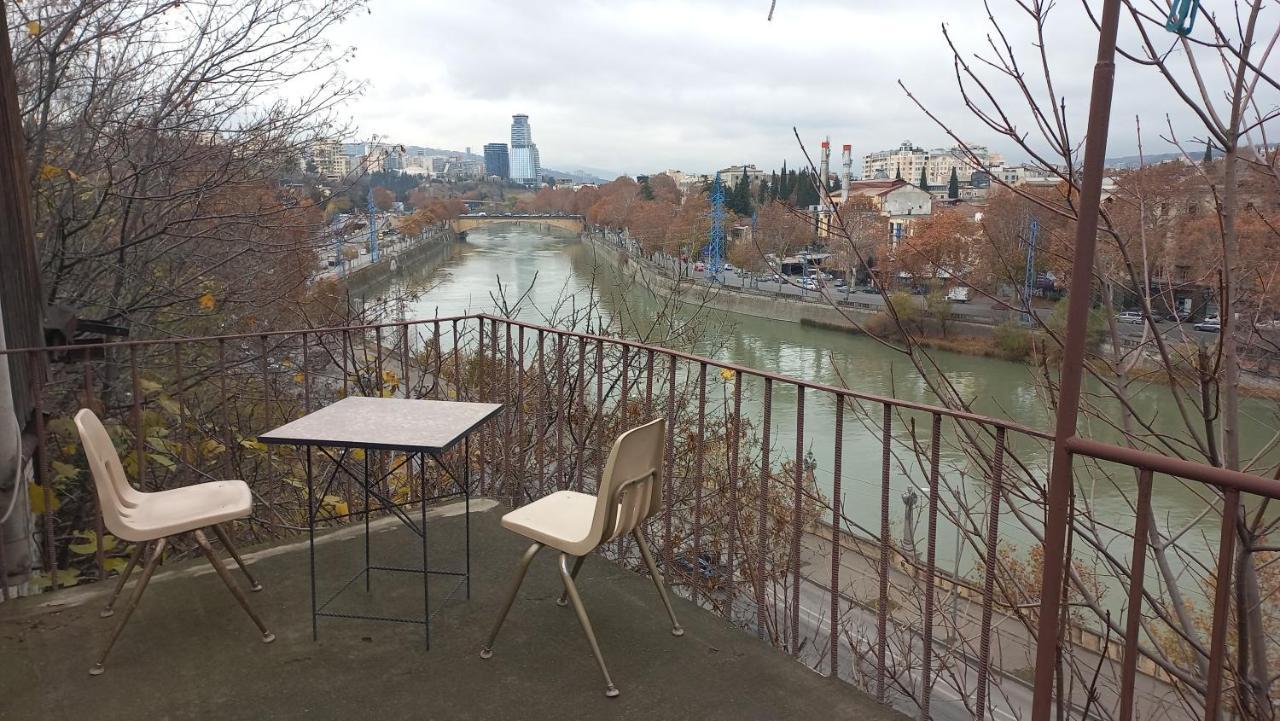 Riverhouse In Old Тбилиси Екстериор снимка