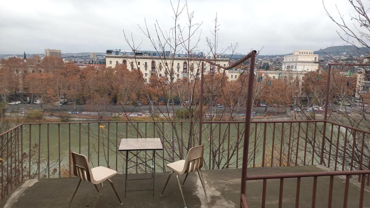 Riverhouse In Old Тбилиси Екстериор снимка